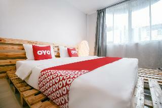 Oyo 421 Guyasuka Hostel Cafe