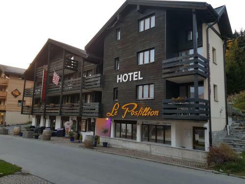 Hotel Le Postillion