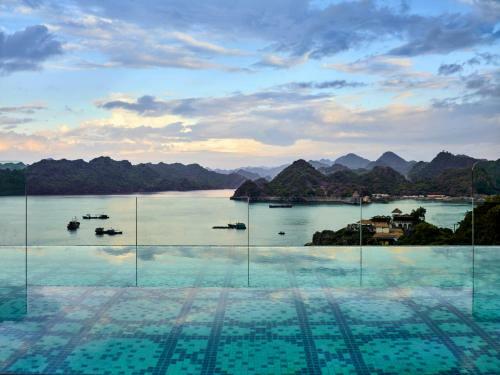 Hotel Perle D'orient Cat Ba - Mgallery
