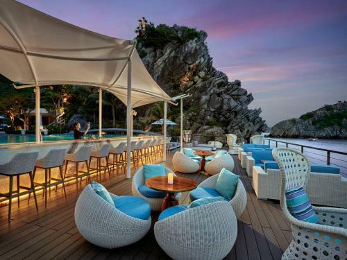 Hotel Perle D'orient Cat Ba - Mgallery