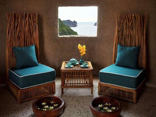 Hotel Perle D'orient Cat Ba - Mgallery