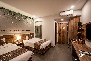 Thanh Long Hotel-tra Khuc