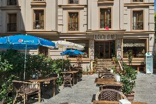 Grand Pamir Hotel