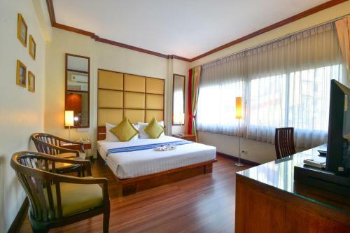 Hotel Grand Business Inn