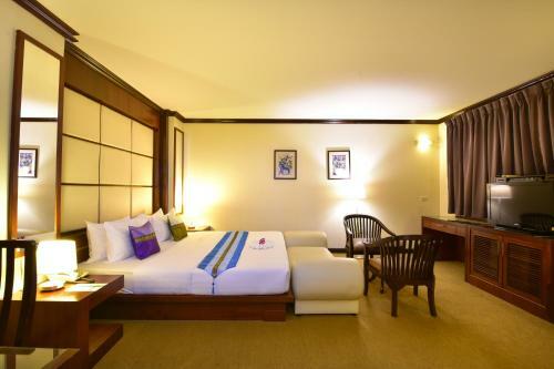 Hotel Grand Business Inn