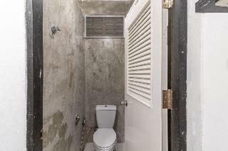 Beige Poshtels