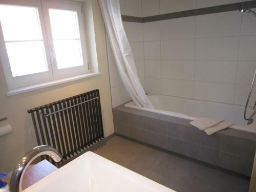 Apartamentos Chalet Aiiny