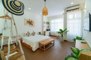 F5 Homestay & Coffee