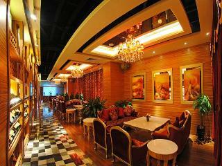 Qingyuan International Hotel