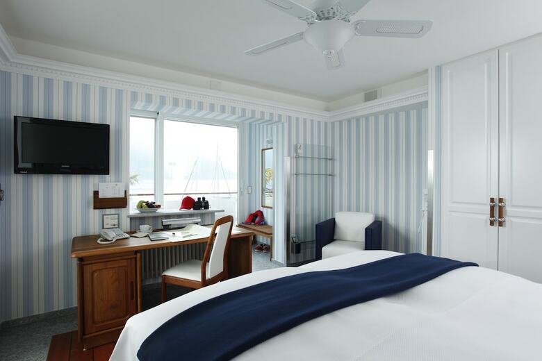 Hotel Yachtsport Resort Lago Maggiore