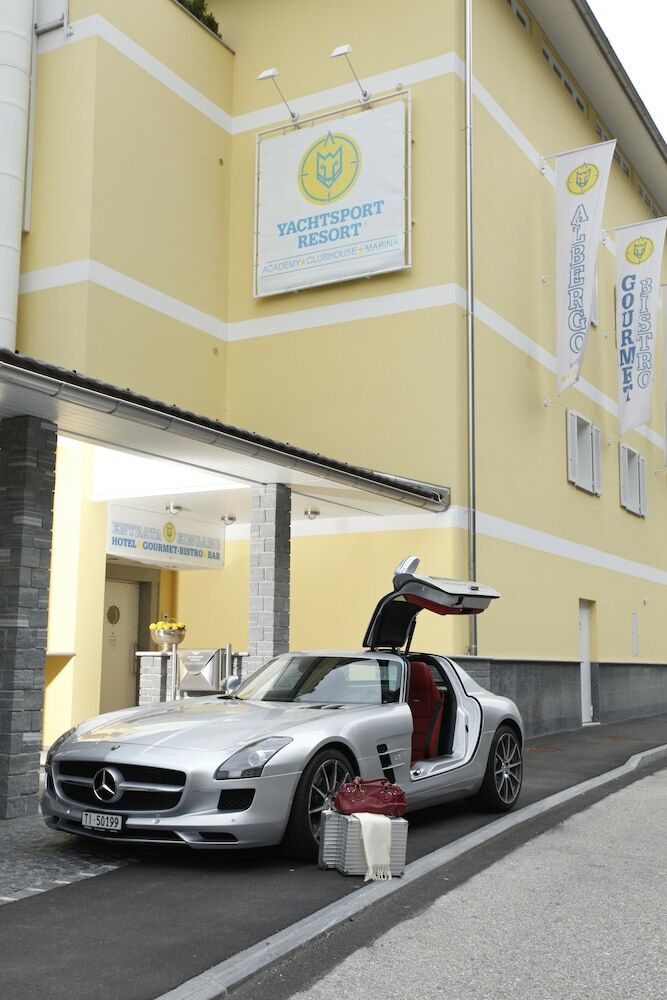 Hotel Yachtsport Resort Lago Maggiore