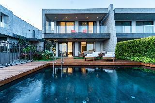 Elysium Miramar Villa By Selvese