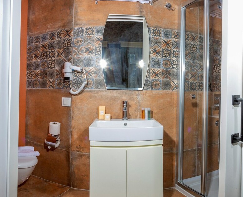 Cedrus Hotel