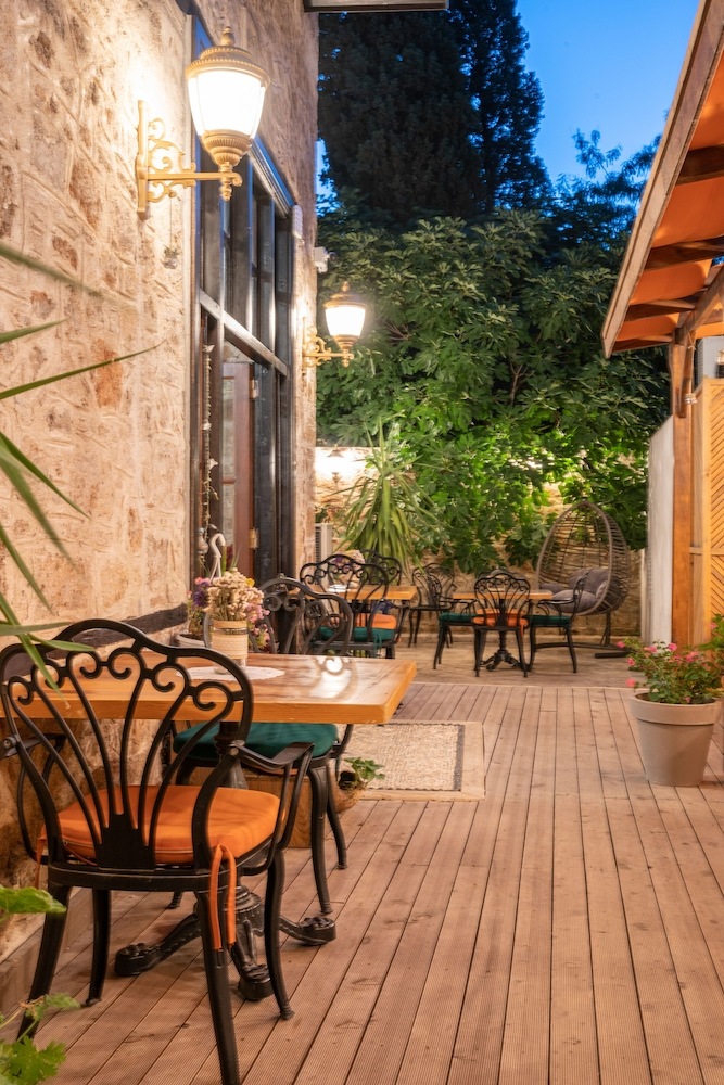 Cedrus Hotel