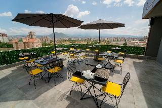 The Kayser? Loft Hotel