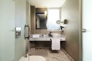 The Gate 30 Suites Hotel