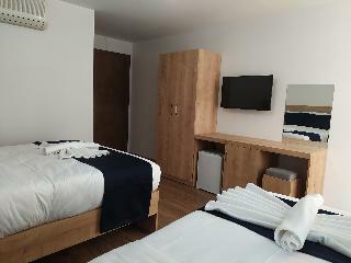 Golden Street Hotel