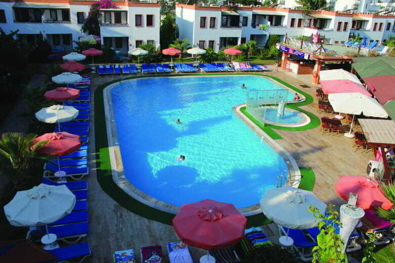 Hotel Club Cherry