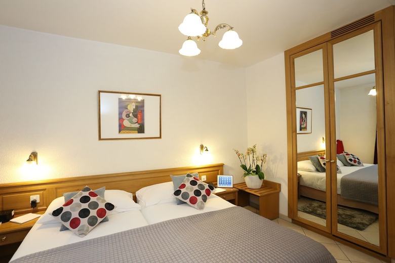 Hotel Excelsior