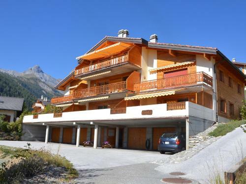 Apartment Le Caroubier Ovronnaz