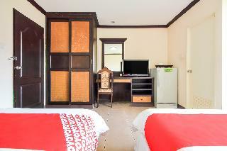 Oyo 383 White Inn Hotel