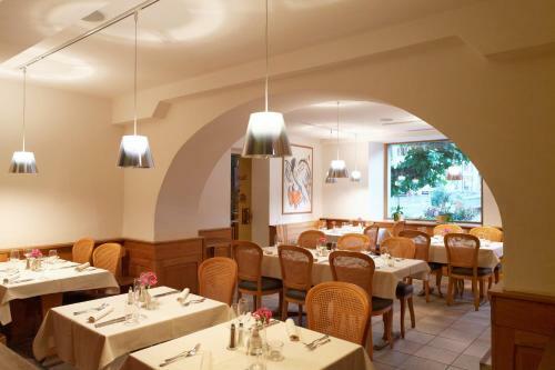 Hotel Restaurant Le Gi�troz
