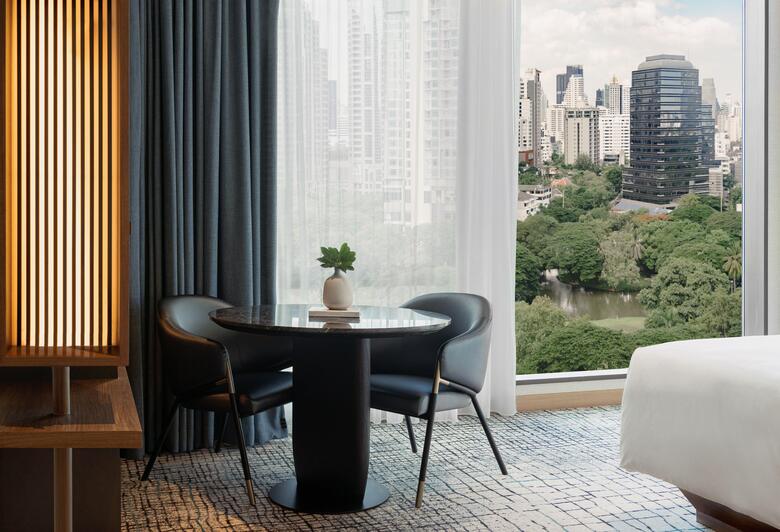 Kimpton Maa-lai Hotel Bangkok