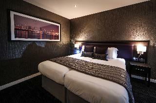 Epic Aparthotel On Seel Street