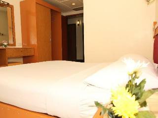 River Inn Hotel