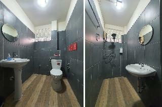 Hotel Oyo 708 All Red Hostel Chiang Mai