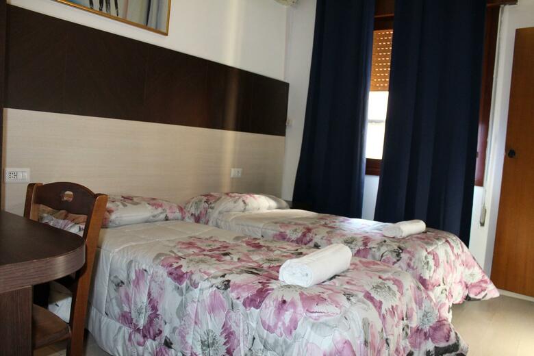 Colombo Hotel & Hostel For Backpackers
