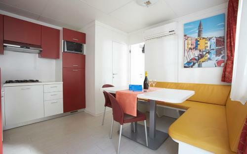Hotel Camping Mediterraneo