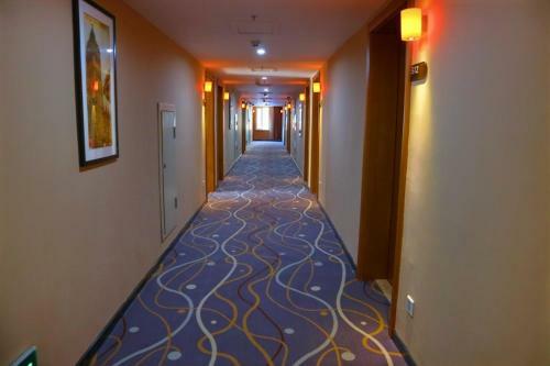 Hotel 7 Days Premiuma Gongzhuling City Railway Station