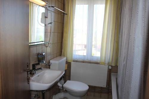 Hotel Gl�rnisch Hof