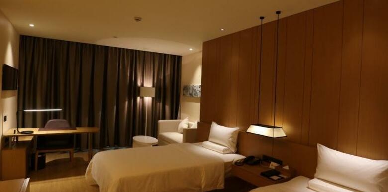 Starway Hotel Shanghai Anting Metro Station