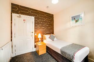 Oyo Braeriach Hotel