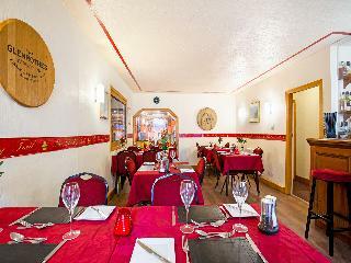 Oyo Eastbank Hotel