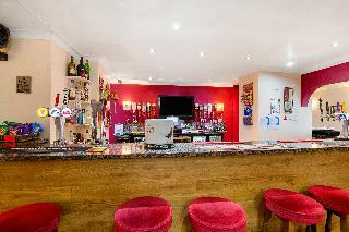 Oyo Douglas Hotel