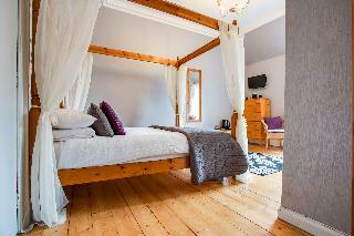 Hotel Oyo St Ronan's