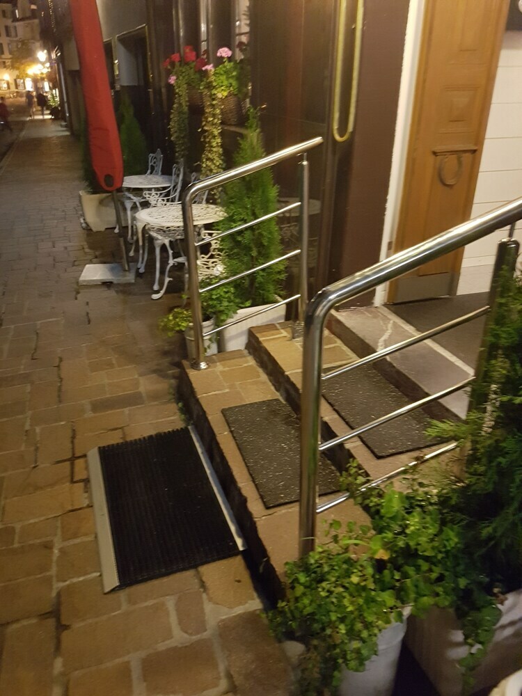 Esos Hotel Quelle