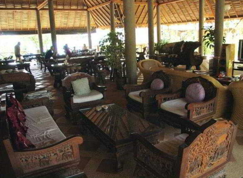 Hotel Narima Bungalow Resort (!)