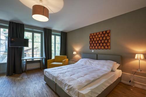 Hotel Hine Adon