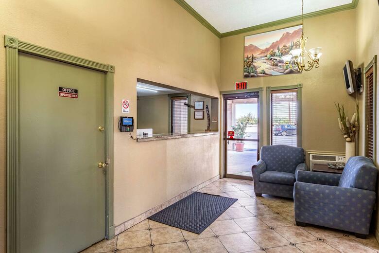 Hotel Rodeway Inn Farmington