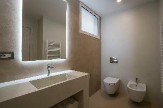 Hotel Seven Suite