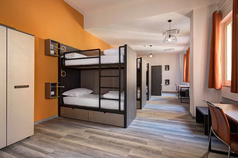 Albergue The Romehello