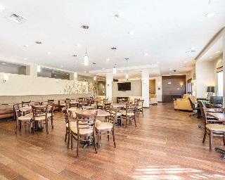 Hotel Sleep Inn & Suites