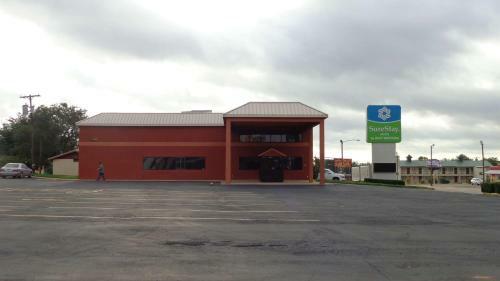 Surestay Hotel By Best Western Childress