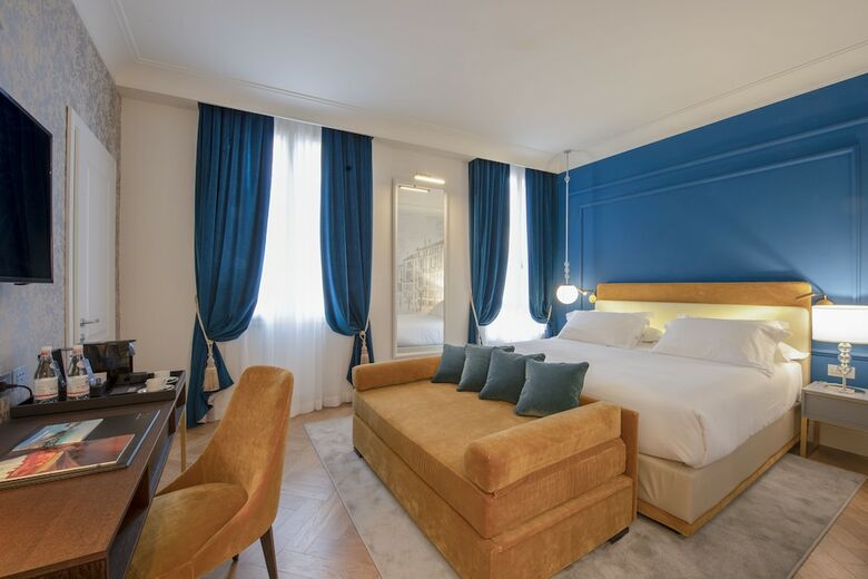 Hotel H10 Palazzo Canova