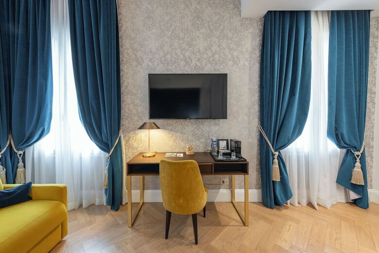 Hotel H10 Palazzo Canova