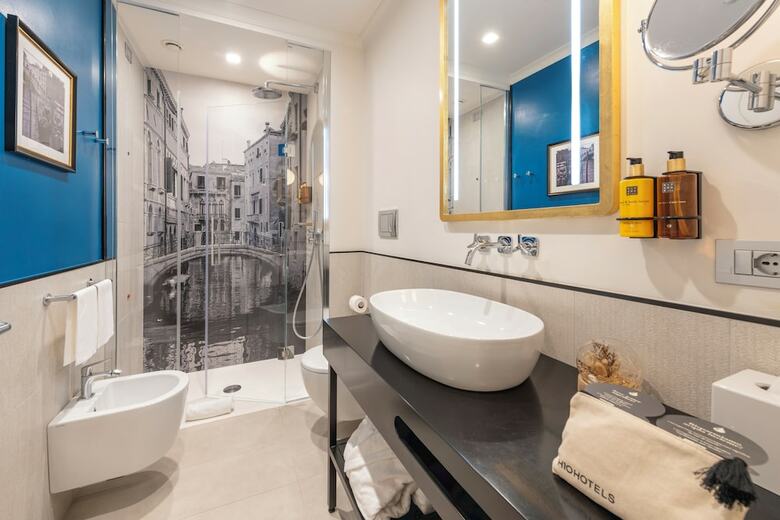 Hotel H10 Palazzo Canova